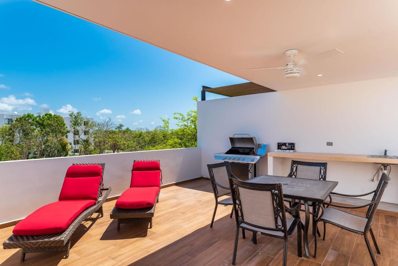 Entire House- 3Br With Private Roof Top Deck Playa del Carmen Kültér fotó