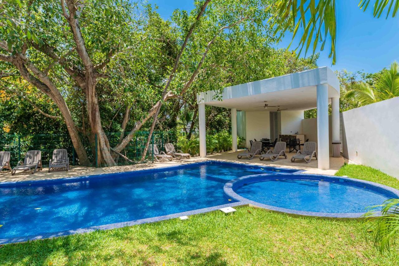 Entire House- 3Br With Private Roof Top Deck Playa del Carmen Kültér fotó